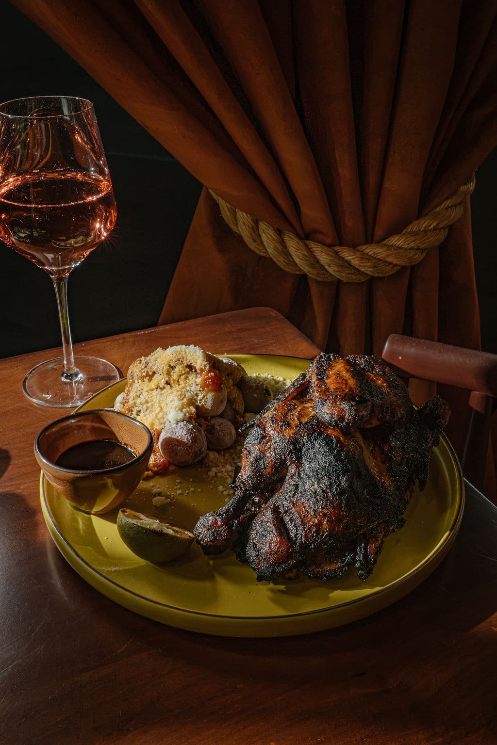 Live-fire hen with rosé at Botanico